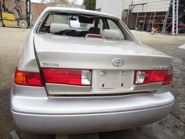 2000 TOYOTA CAMRY LE BEIGE 3.0L AT Z18446